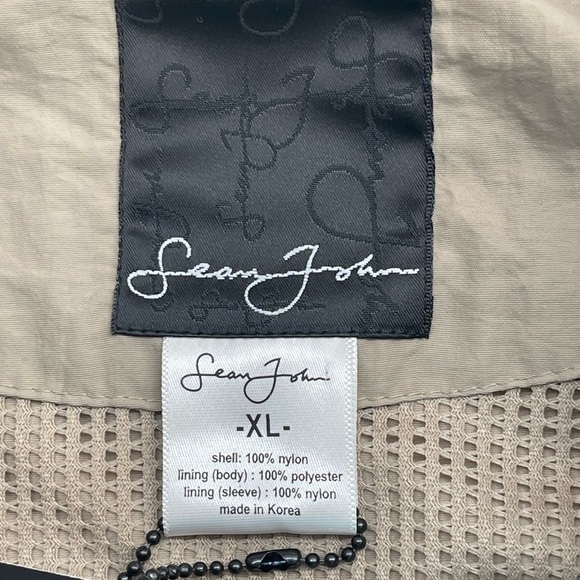 Sean John Men's Spell Out Khaki Tan
Military Button Jacket - Size XL - Picture 11 of 15